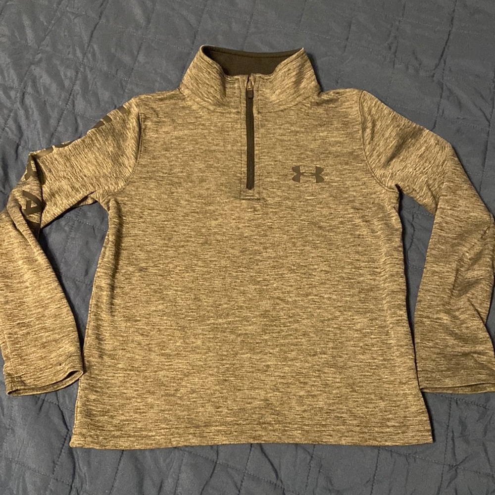 Boys Under Armour quarter zip XS